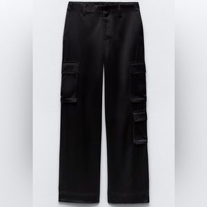 Woman’s Zara black cargo pants new with tags